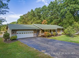 11701 Montcalm Ave NE, Greenville, MI 48838