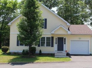 1 Mourning Dove Cir, New Haven, CT 06513