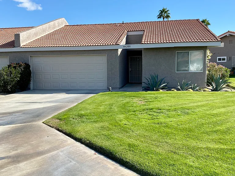 44200 E Sundown Crest Dr — Photo 21