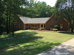 190 Lady Helen Ct, Fayetteville, GA 30214
