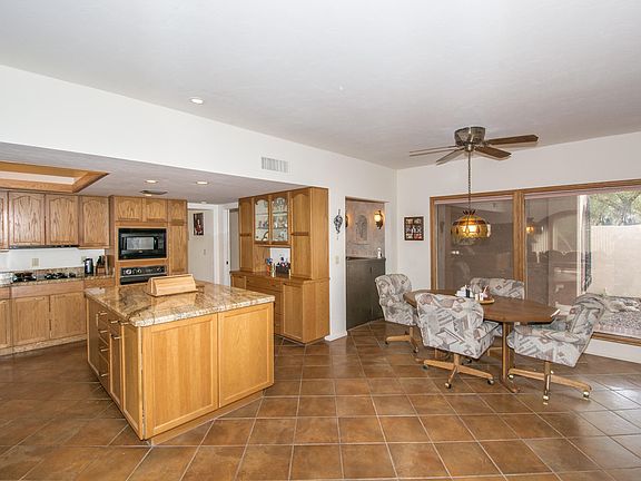5th image of 6871 N Deone Ln