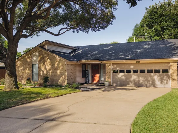 2713 Prestondale Dr, Hurst, TX 76054
