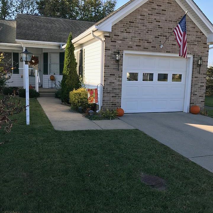 1st image of 237 Dogwood Dr
