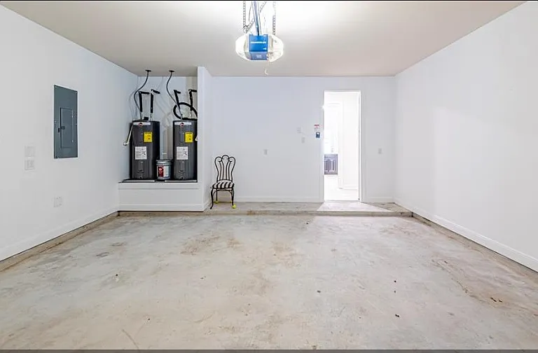 12610 Marley Hills Trl — Photo 24