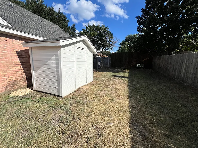 127 Mockingbird Ln — Photo 8