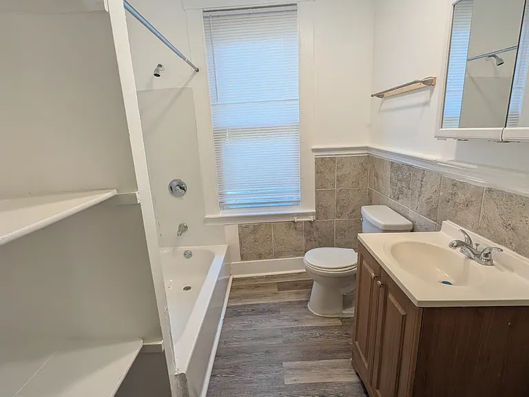 603 Howard Ave #22 — Photo 7