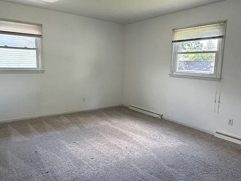 1942 Crooked Oak Dr — Photo 29
