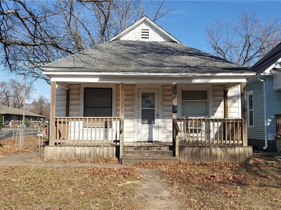 801 E 9th St, Pittsburg, KS, 66762