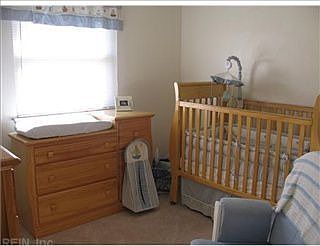 4th image of 2712 N Nansemond Dr