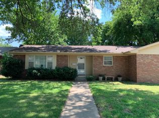 5347 S Columbia Pl, Tulsa, OK 74105