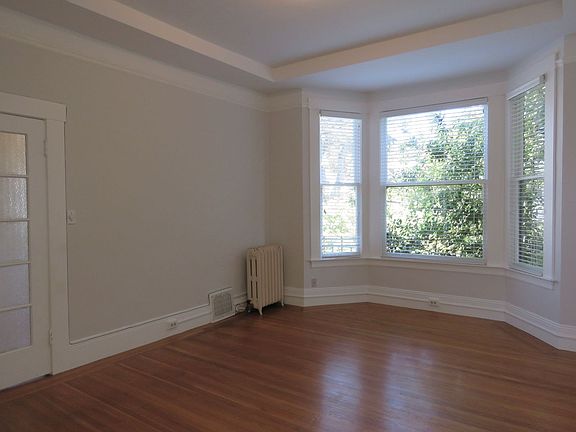 3rd image of 420 Lake St #4