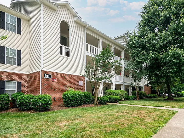 3001 Trailwood Pines Ln #203 — Photo 3