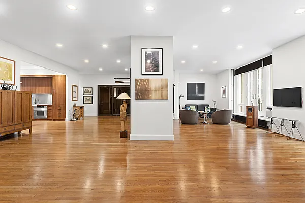 Sold by Compass | media 5