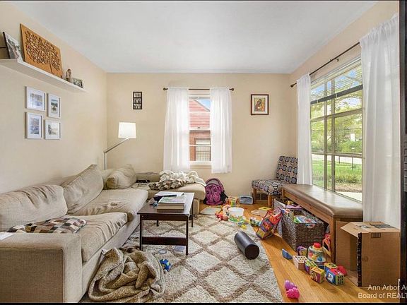 4th image of 1712 E Stadium Blvd #1712