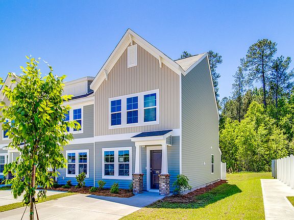 2nd image of 175 Carr Ln