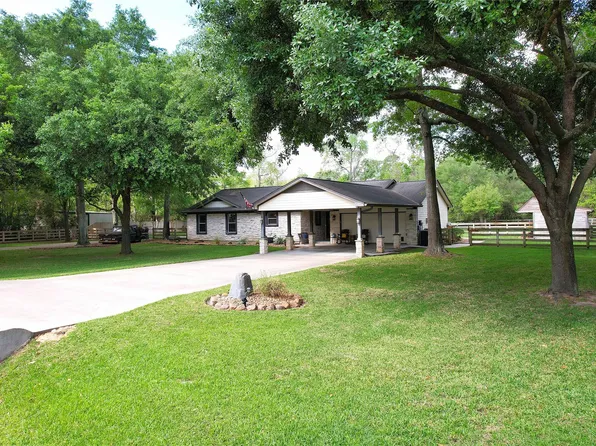 142 Sentinel Oaks, Pinehurst, TX 77362