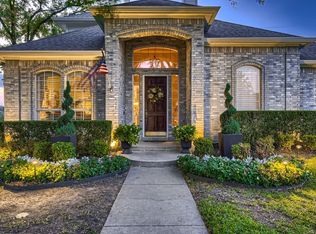 3501 Bordeaux Ln, Hurst, TX 76054