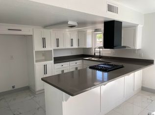 187 S San Clemente Dr, Yuma, AZ 85364