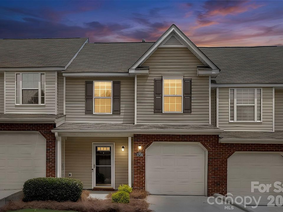 1st image of 1728 Eagle Ridge Dr
