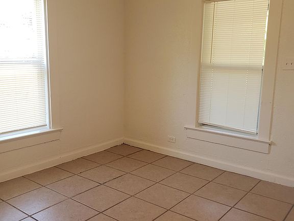 5th image of 730 Escambia St