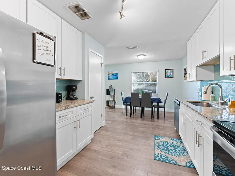 255 Ocean View Ln #A — Photo 8