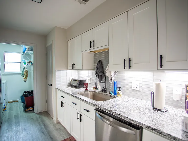 207 E Harwood Rd #38 — Photo 14