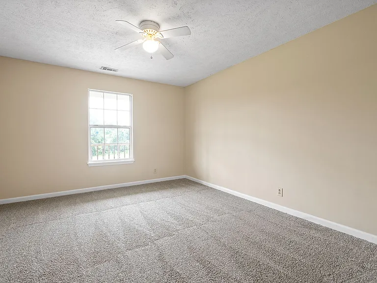 2080 Carneal Ln — Photo 15