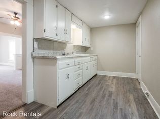 822 N Washington St, Hutchinson, KS 67501