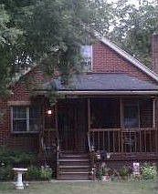 1st image of 1907 Fernwood St