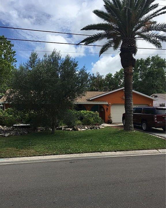 1st image of 540 55th Ave NE