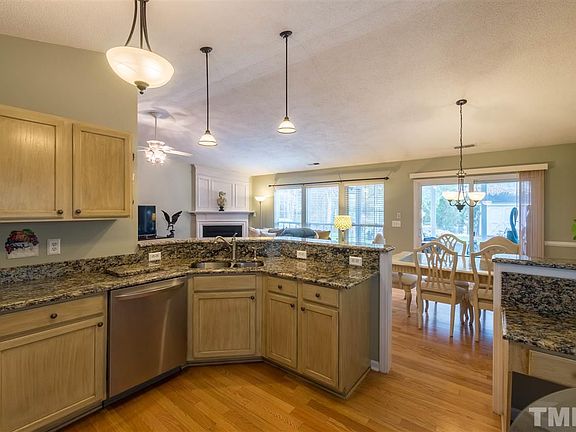 5th image of 106 Kinship Ln
