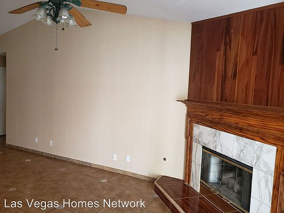 5th image of 4414 Point Breeze Dr