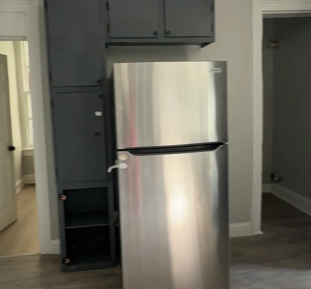 2 bed, 1200 sqft, $1,250 — Photo 2