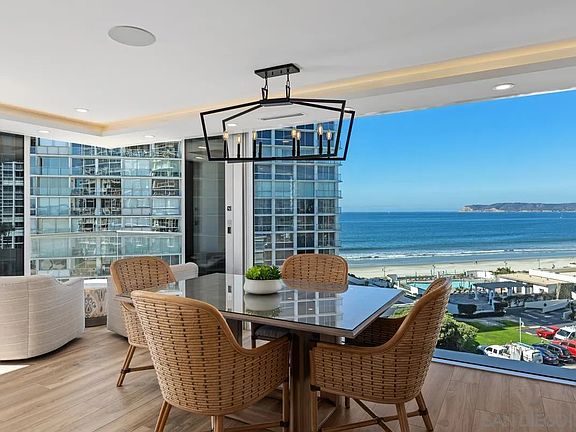 3rd image of 1750 Avenida Del Mundo Unit 607