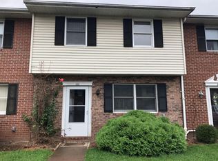 150 Lathrop Ct, Kingston, PA 18704