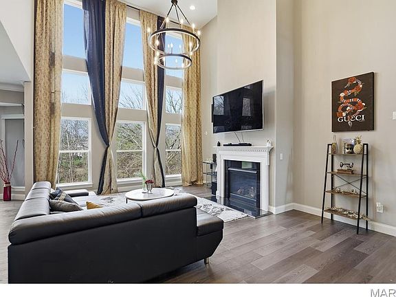 2nd image of 5013 Corisande Woods Dr