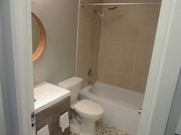 2nd image of 9 Princess St #204