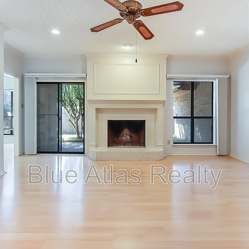 2 bed, 2.0 bath, 1582 sqft, $1,850 — Photo 4