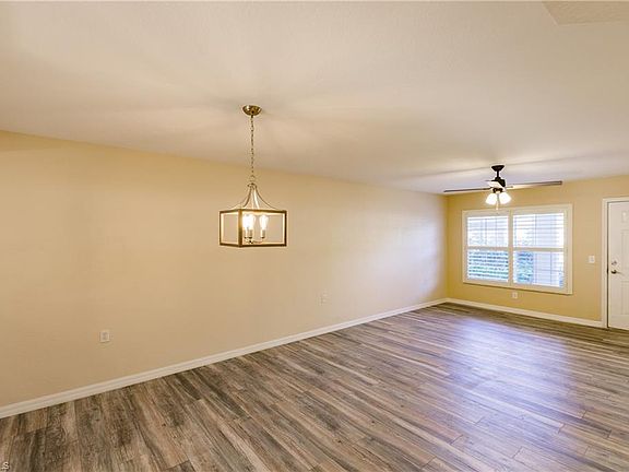 5th image of 25741 Lake Amelia Way Unit 103