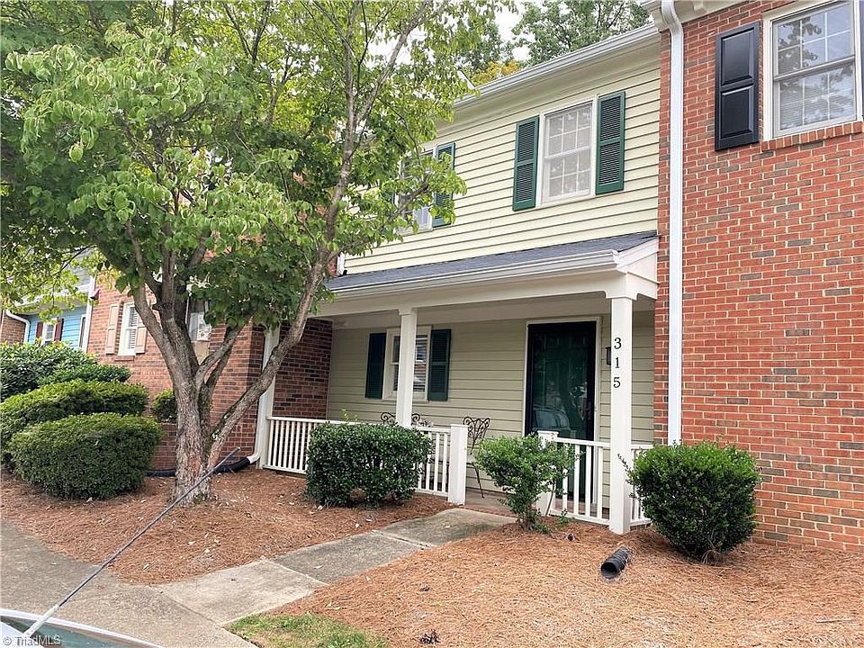 1st image of 315 Oak Arbor Ln