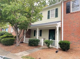 315 Oak Arbor Ln, Winston Salem, NC 27104