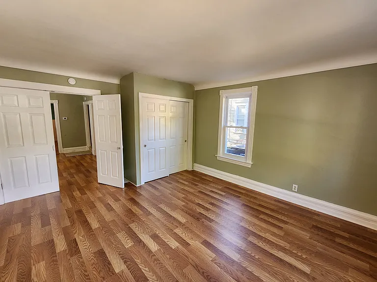 77 Hubbard St — Photo 3