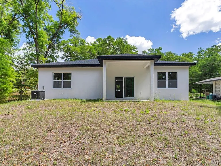 4592 SW Channel Heights Ct — Photo 35