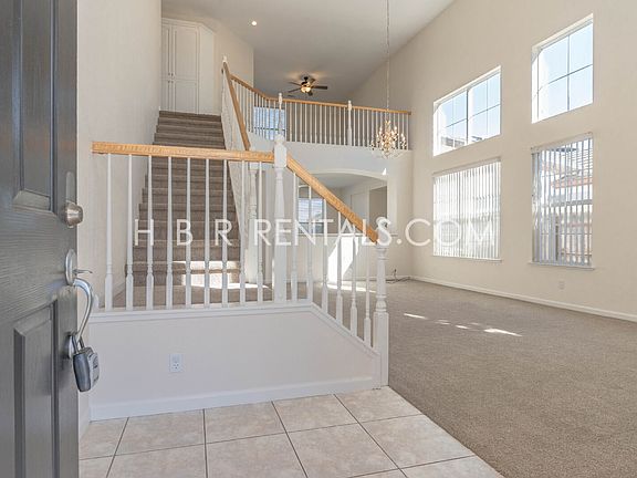 4th image of 762 Monte Rosa Ln