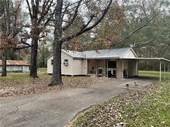 48092 Robertson Rd, Tickfaw, LA 70466