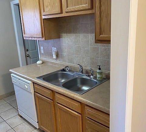 5th image of 2023 S 55th Ave