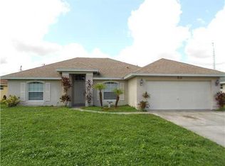 2112 SW Burlington St, Port Saint Lucie, FL 34984