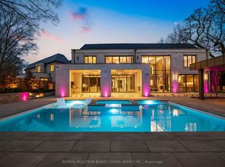 90 Arjay Cres, Toronto, ON M2L1C6