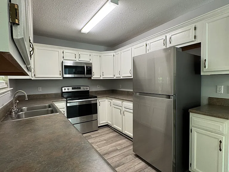 4359 Kayla Cir — Photo 17