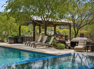 1450 Los Escondidos Street, Marble Falls, TX 78654